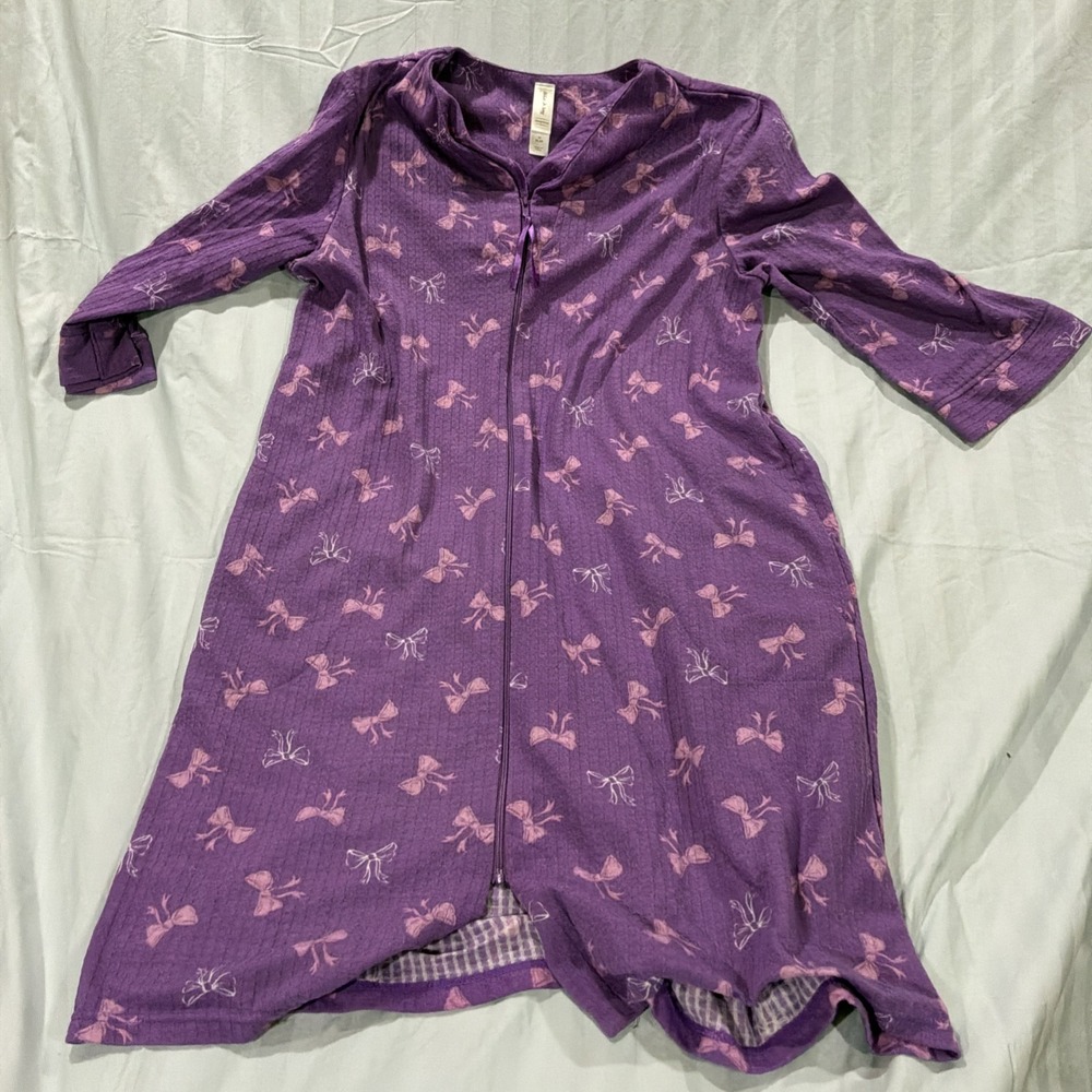 White‎ Stag House Coat Sz M Purple Grannycore Sleepwear Seersucker Pocket Mumu